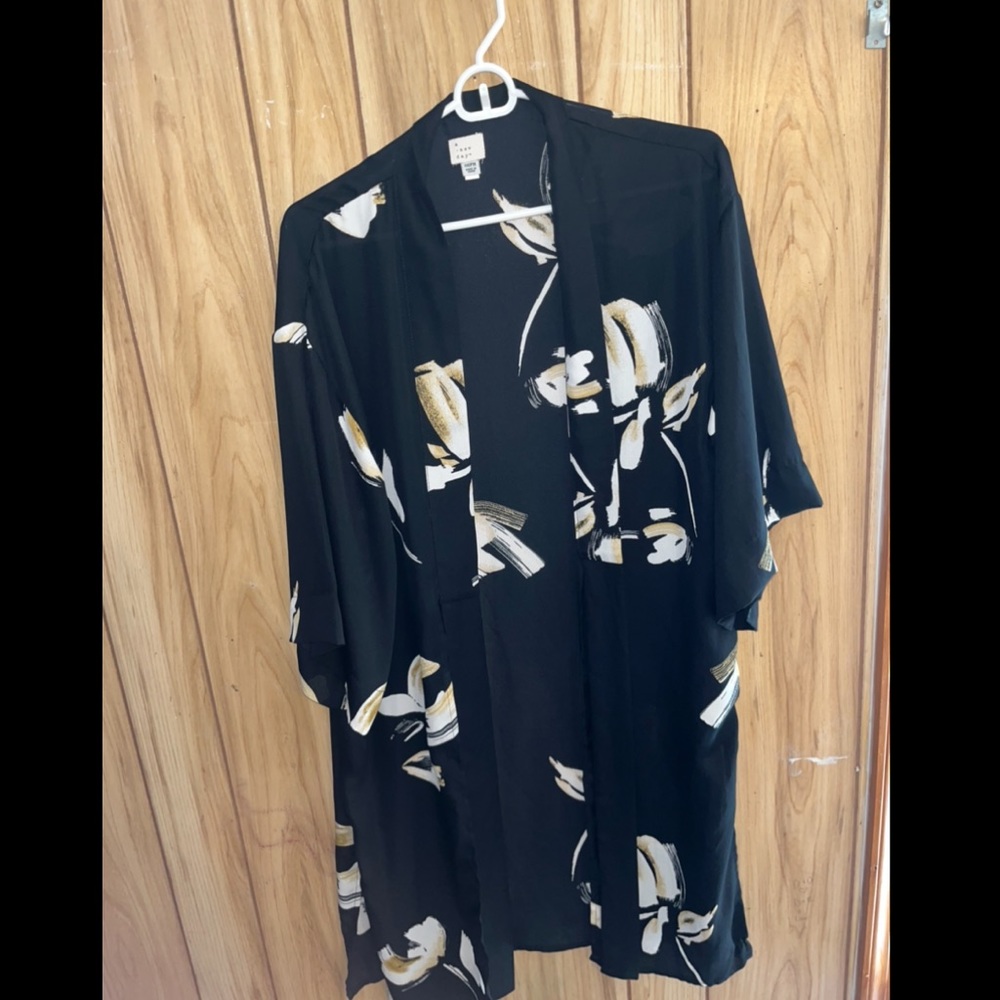A New Day Summer Kimono SIZE L